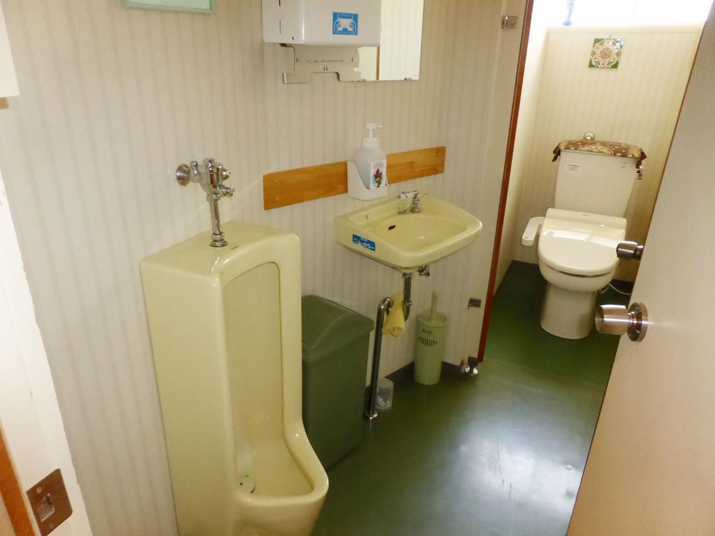 Kagura House Hotell Yuzawa  Exteriör bild